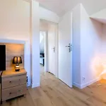 3 Bedroom Beautiful In Wodnica