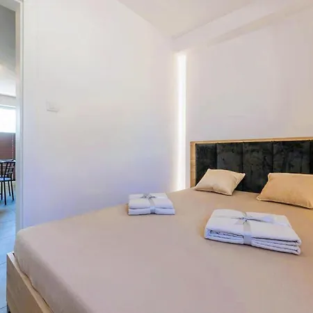 3 Bedroom Amazing In Wodnica Ferienhaus Wodnica (Pomerania)